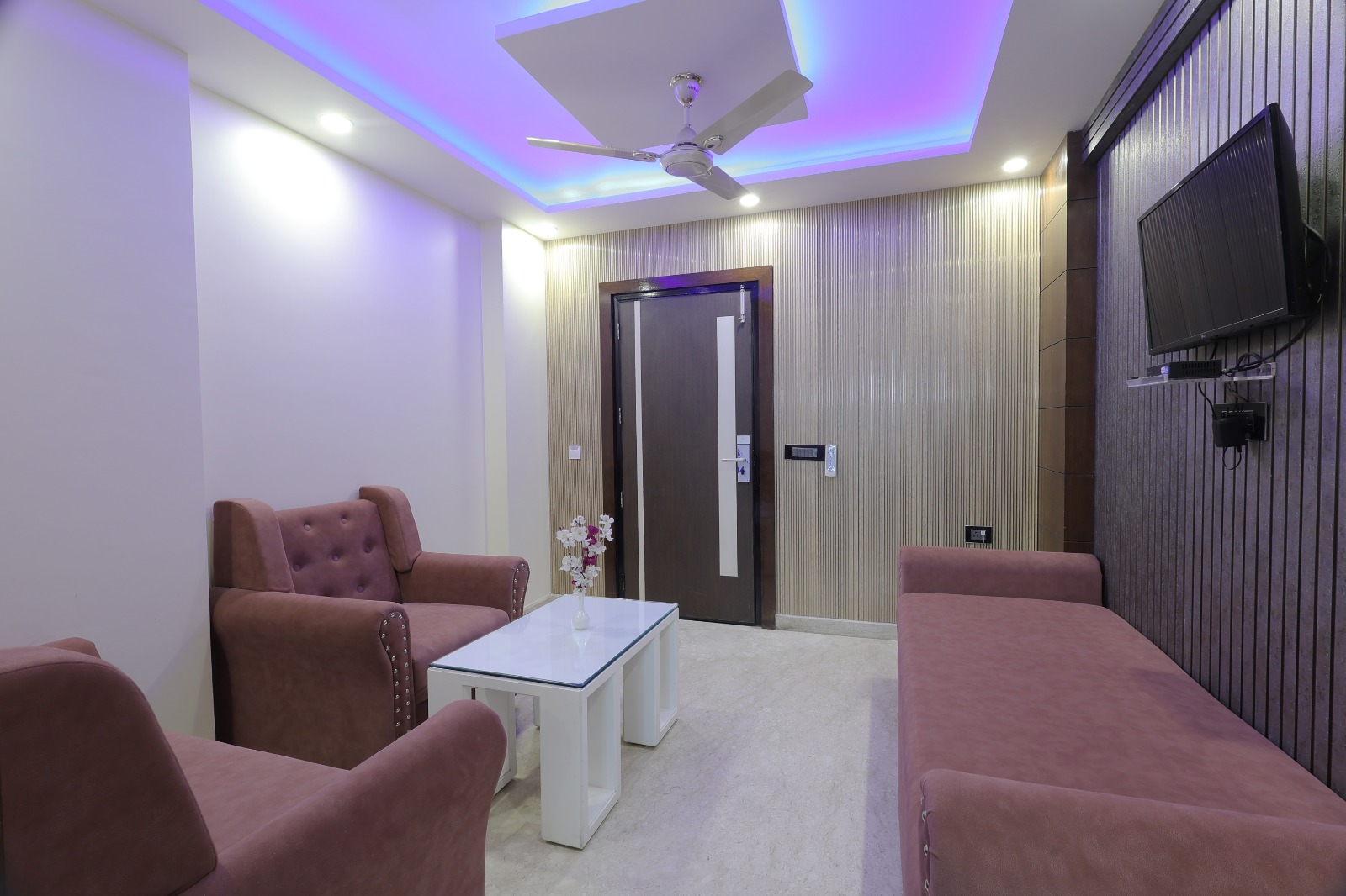 luxury suite rooms at hotel crystal ganga heights near har ki pauri amrapur ganga ghat in haridwar